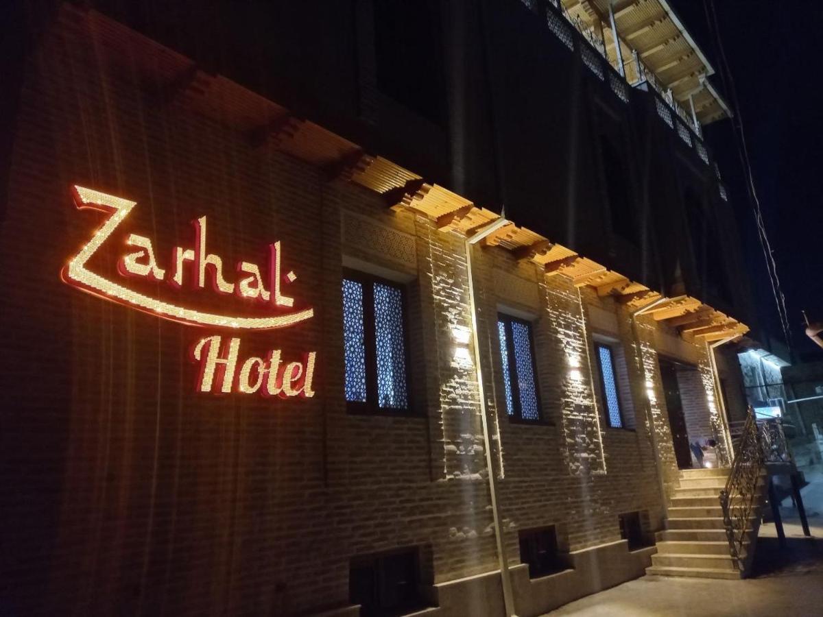 Hotel Zarhal Buchara Exteriér fotografie