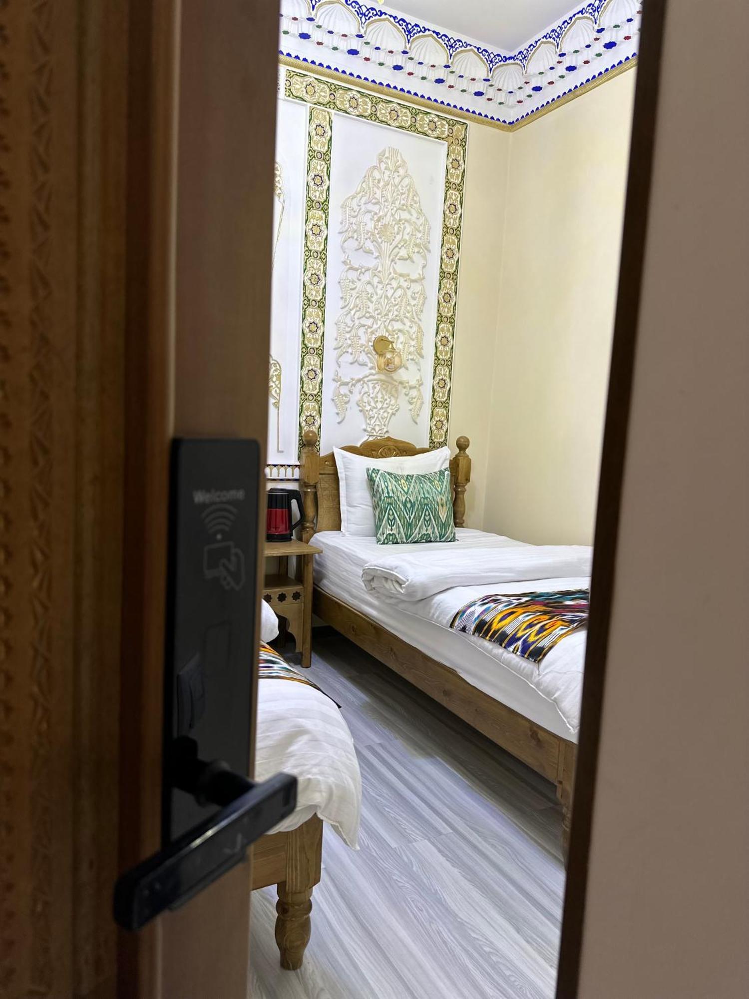 Hotel Zarhal Buchara Exteriér fotografie