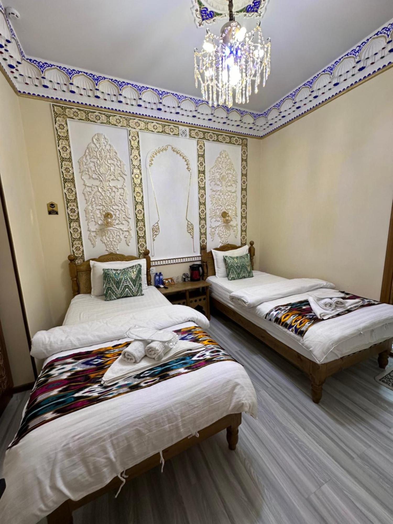 Hotel Zarhal Buchara Exteriér fotografie